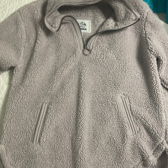 Lavender fuzzy jacket - Picture 1 of 2